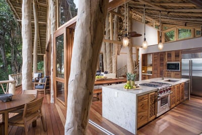 Luxury Villa Photo #4