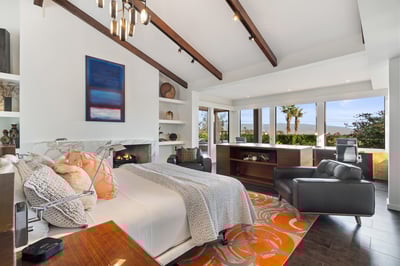 Luxury Villa Photo #60