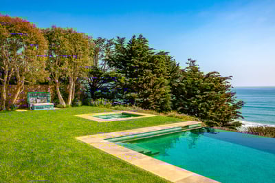 Luxury Villa Photo #5