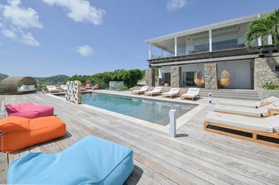 Luxury Villa Photo #4