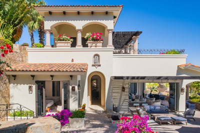 Luxury Villa Photo #10