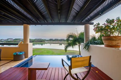 Luxury Villa Photo #6