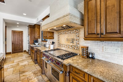 Luxury Villa Photo #26