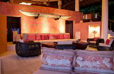 Luxury Villa Photo #17