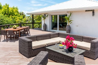 Luxury Villa Photo #6