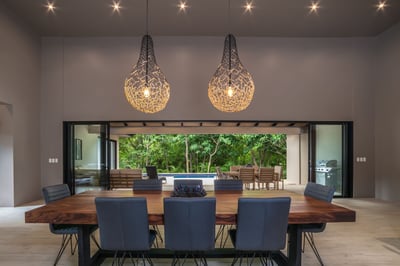 Luxury Villa Photo #6