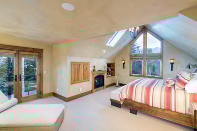 Luxury Villa Photo #15