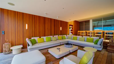 Luxury Villa Photo #19