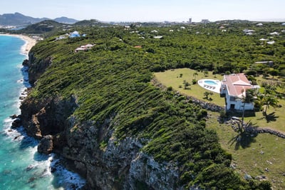 Luxury Villa Photo #33