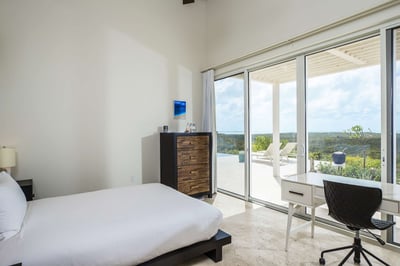 Luxury Villa Photo #10