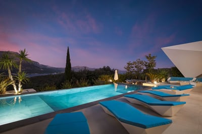 Luxury Villa Photo #35