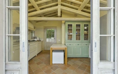 Luxury Villa Photo #25