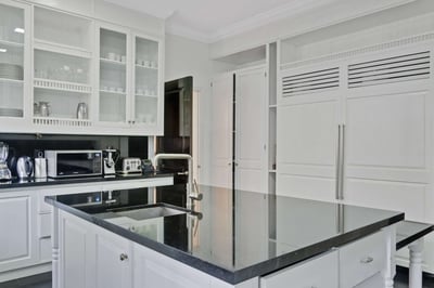 Luxury Villa Photo #34