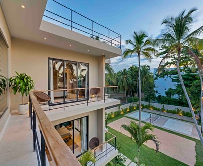 Luxury Villa Photo #31