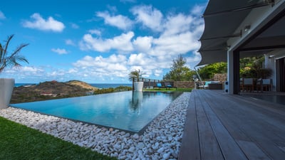 Luxury Villa Photo #7
