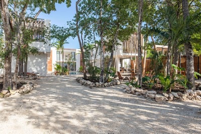 Luxury Villa Photo #7