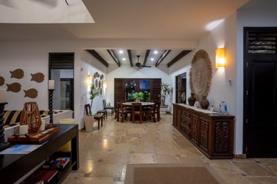 Luxury Villa Photo #31