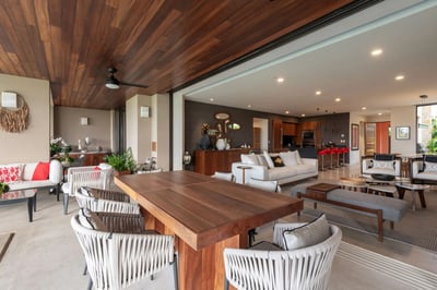 Luxury Villa Photo #4