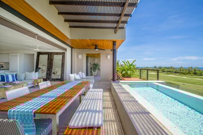 Luxury Villa Photo #5