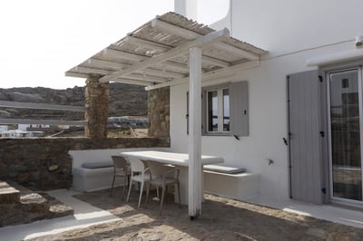 Luxury Villa Photo #6