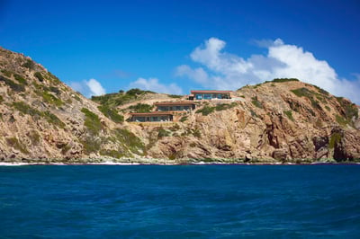 Luxury Villa Photo #9