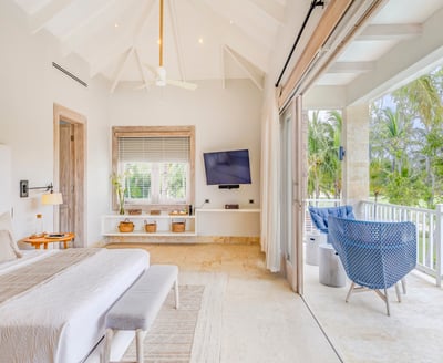 Luxury Villa Photo #45