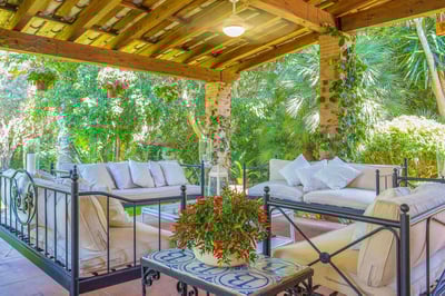Luxury Villa Photo #3