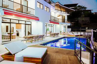 Luxury Villa Photo #6