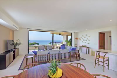 Luxury Villa Photo #8