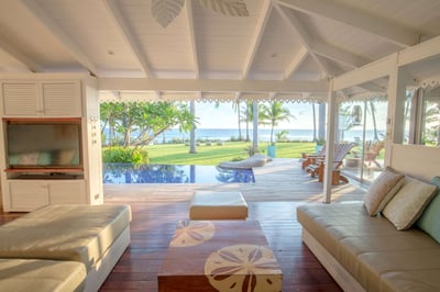 Luxury Villa Photo #12