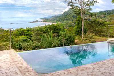 Luxury Villa Photo #5