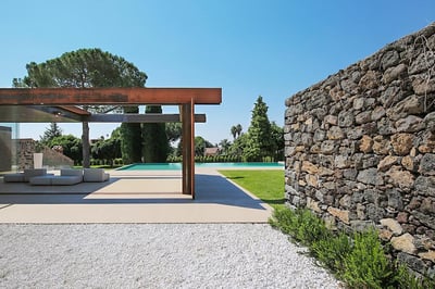 Luxury Villa Photo #6