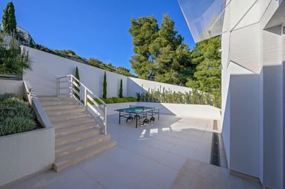 Luxury Villa Photo #27