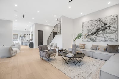 Luxury Villa Photo #18