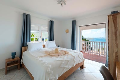 Luxury Villa Photo #20