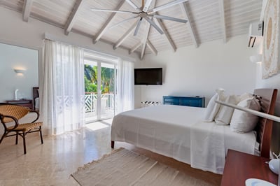 Luxury Villa Photo #36