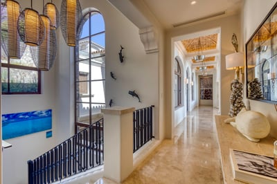 Luxury Villa Photo #52