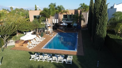 Luxury Villa Photo #7