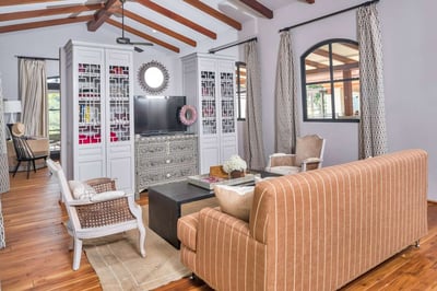 Luxury Villa Photo #42