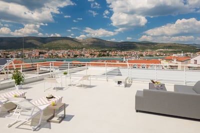 Luxury Villa Photo #35