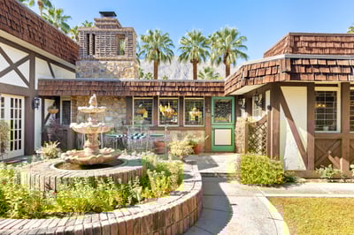 Luxury Villa Photo #15