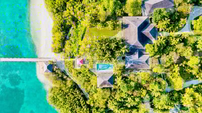Luxury Villa Photo #3