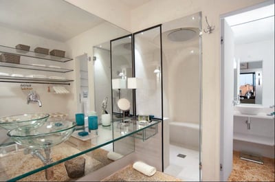 Luxury Villa Photo #9