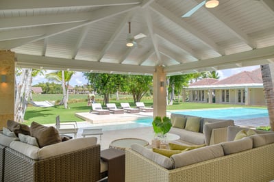 Luxury Villa Photo #9