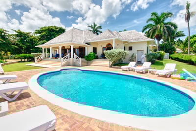 Luxury Villa Photo #2