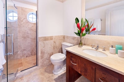 Luxury Villa Photo #11