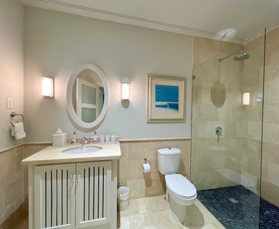 Luxury Villa Photo #15