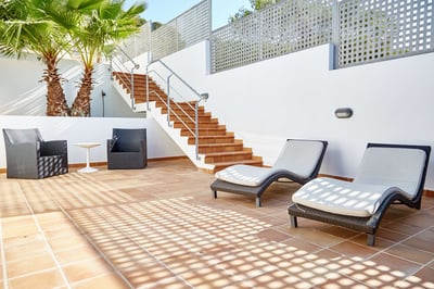 Luxury Villa Photo #9