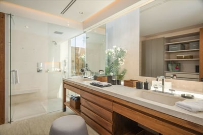Luxury Villa Photo #22