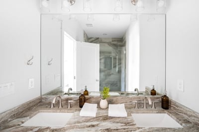Luxury Villa Photo #29
